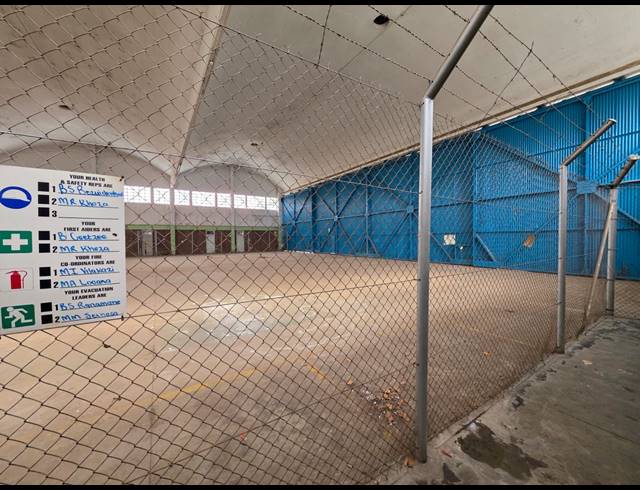 45,815M² BUSINESS TO LET IN LEEUWKUIL